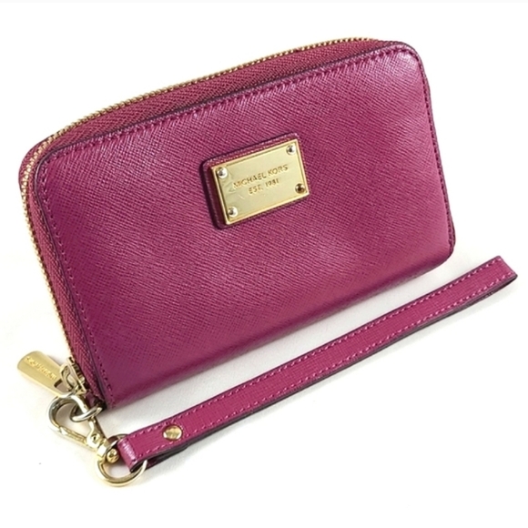 Michael Kors Women's Jet Set Fuchsia Gold Zip Around Leather Wristlet  Wallet - Picture 11 of 11